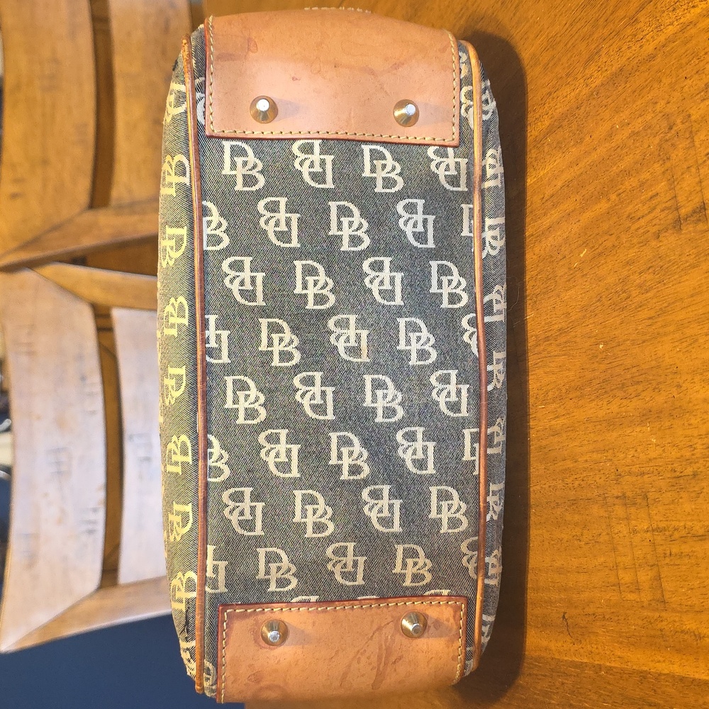 Dooney & Bourke Blue and Tan Shoulder Bag - Picture 5 of 16